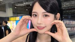 篠見星奈、にっこりと大ボリューム