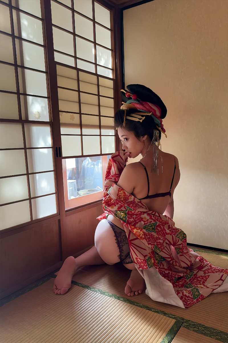 鈴木ふみ奈、ダイナマイトすぎる花魁の画像4