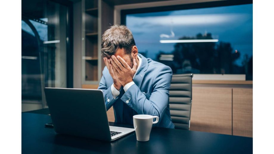 退職代行サービスの光と影ーSNS絶賛の裏に「非弁行為」と「事件屋」の存在