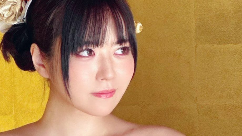 東雲うみ、華やかに艶めいて花魁