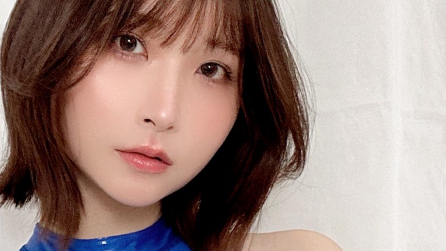 あまつまりな、うっすら透ける