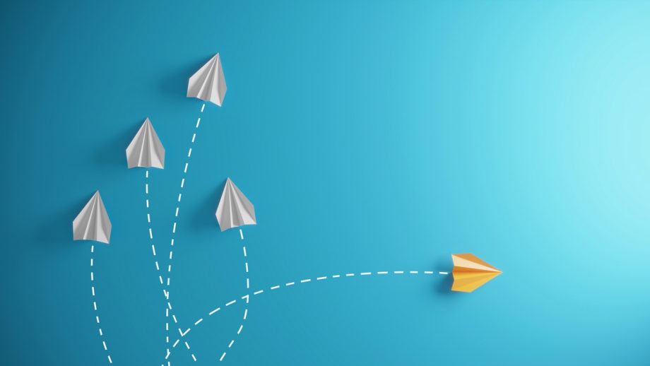 芸人が語る“事務所不要論”が話題…識者が「自力でブレイク」「事務所の意味」のリアルを解説