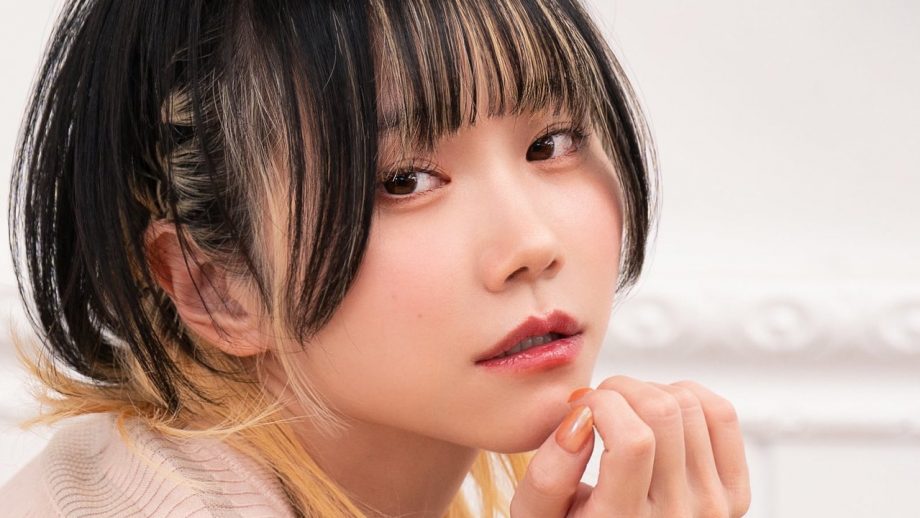 仁藤りさ、美しき横桃