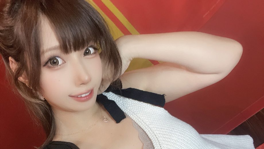 【ゆんちむ】ガンダムバー副店長で人気コスプレイヤーのウリは「活力バスト」