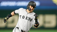 負傷離脱の巨人・岡本和真と「第92代4番」吉川尚輝――メジャー挑戦の可能性も!? 名門球団を背負う新時代のリーダーたち
