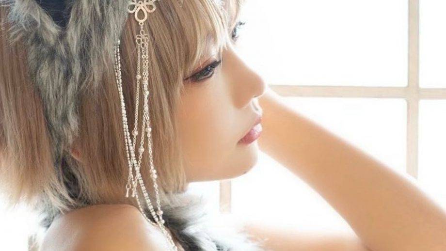 火将ロシエル、お手製ビジュ