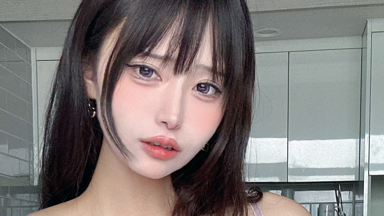 ネコノメ、すごい衣装で…の画像1