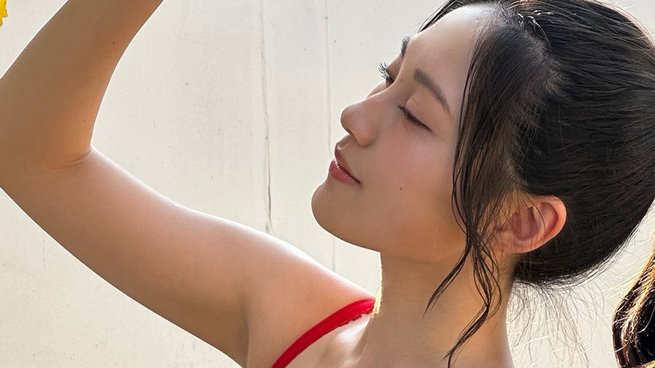 藤原ナミ、ポニテでしっとりの画像1