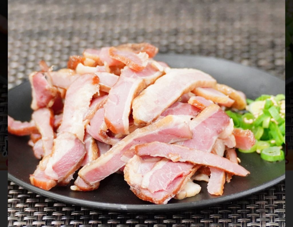 珍味馬肉フタエゴの燻製