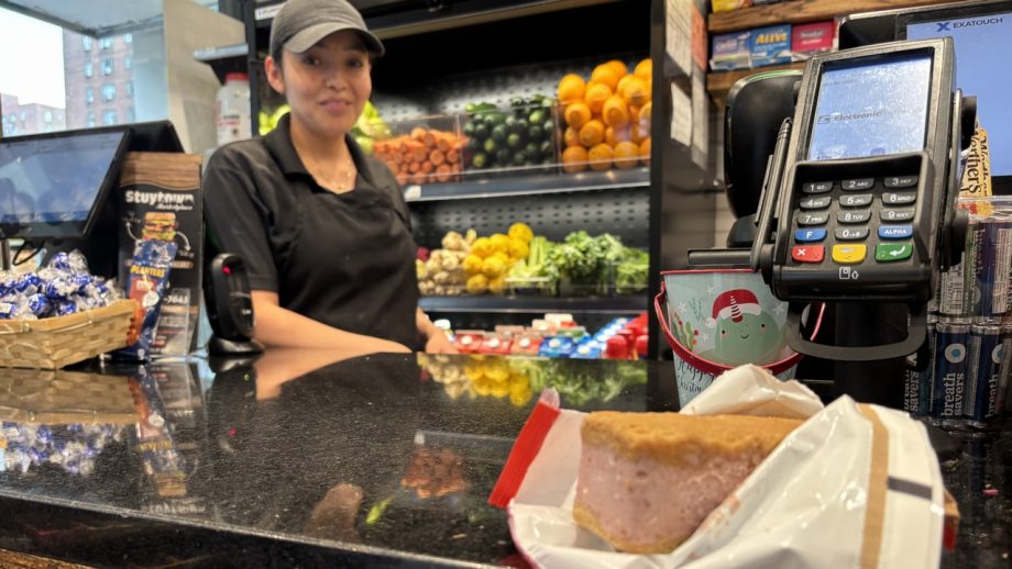 NYで話題の「アイスクリーム・サンドイッチ」を求めて彷徨う