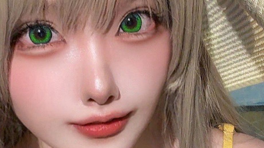 水羽えと、納得のプロフィール