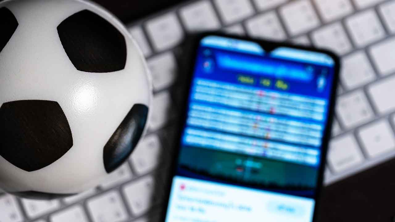 日本のIT企業でスポーツベッティング推進の動き、楽天・三木谷氏前向きも…実現への高い「壁」を弁護士解説の画像1