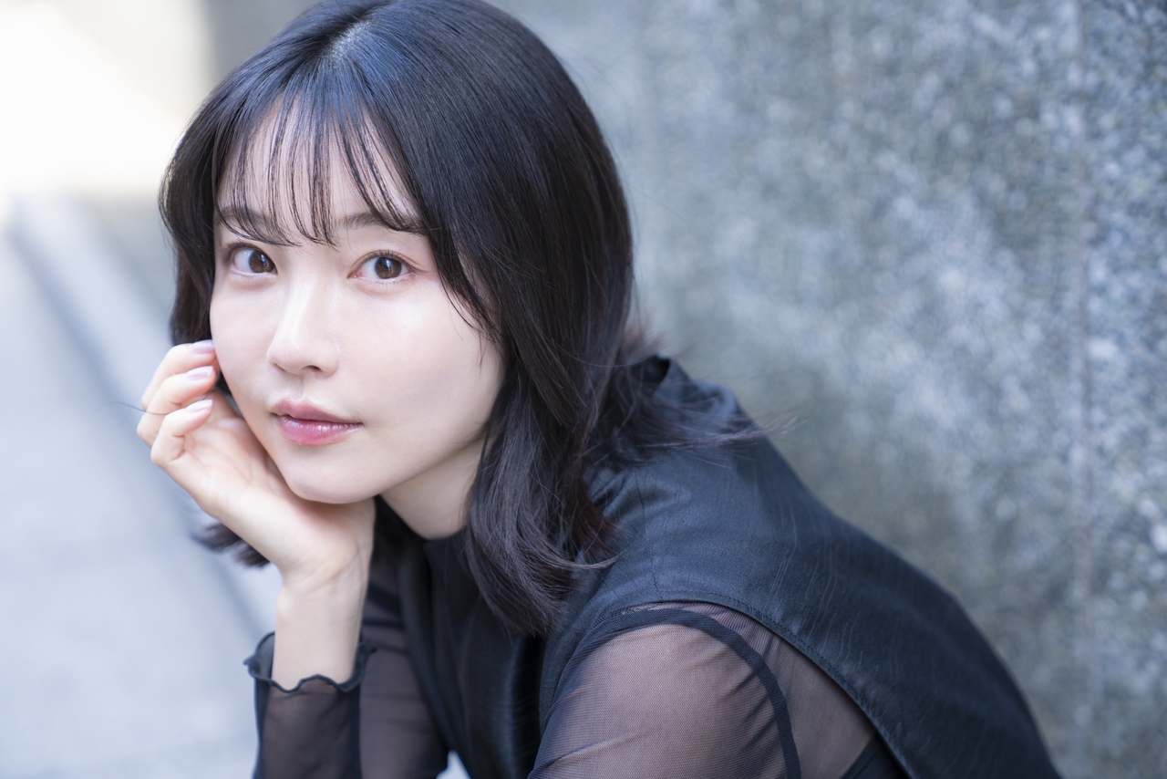 国内外から熱い注目を浴びる実力派俳優・向里祐香インタビュー 山本直樹の名作を実写化した映画『YOUNG&FINE』で風変わりな高校教師を好演の画像8