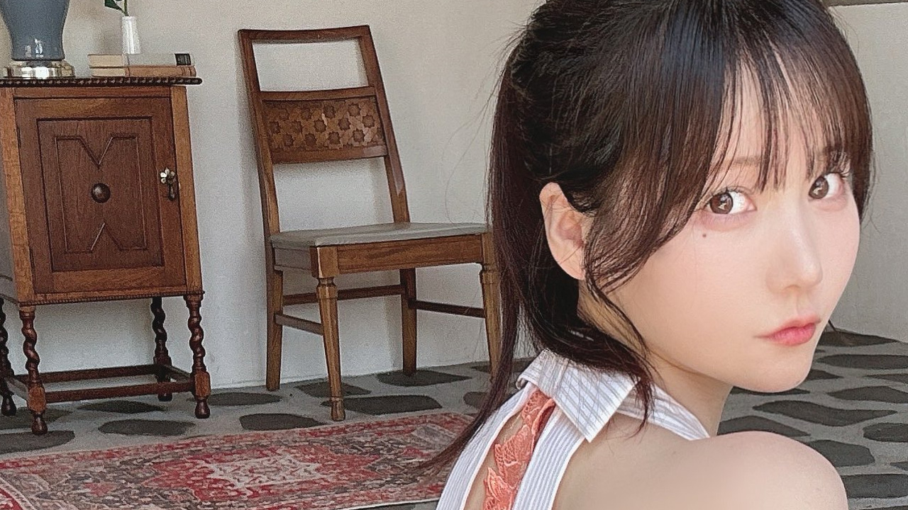 けんけん、ミニスカ丸見えの画像1