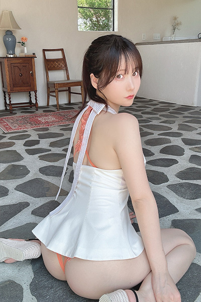 けんけん、ミニスカ丸見えの画像2