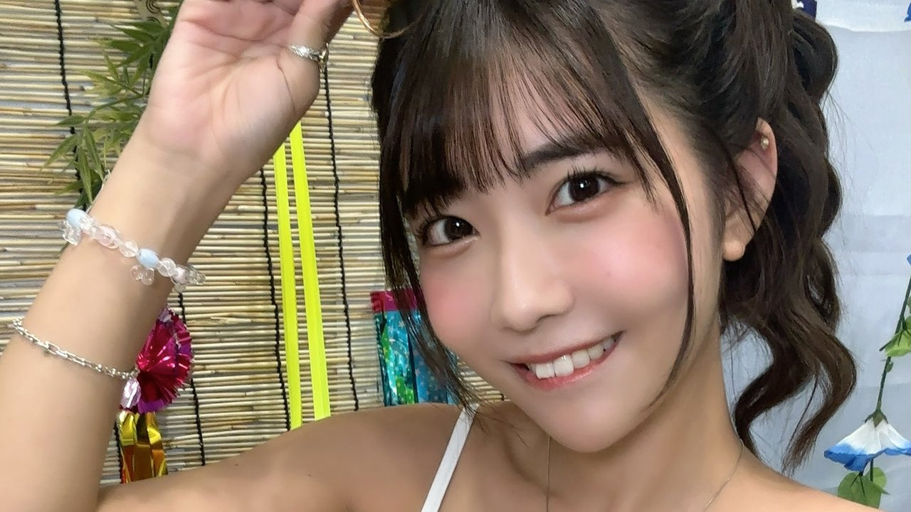 天羽希純、完売BODYの画像1
