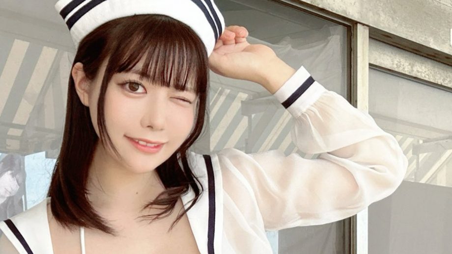 東雲うみ、ビキニマリンルック