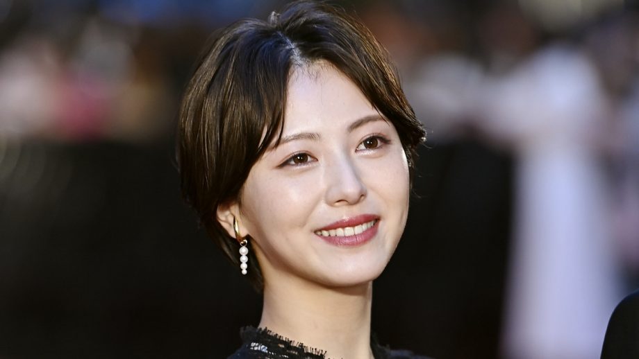 浜辺美波、永瀬廉と「お泊り愛」報道でファン衝撃も…識者が「沈静化する」と予測する理由