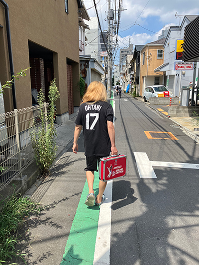 迷惑系ギタリスト屍忌蛇が「頭の中身とエフェクターケースの中身」をブチまける！の画像15