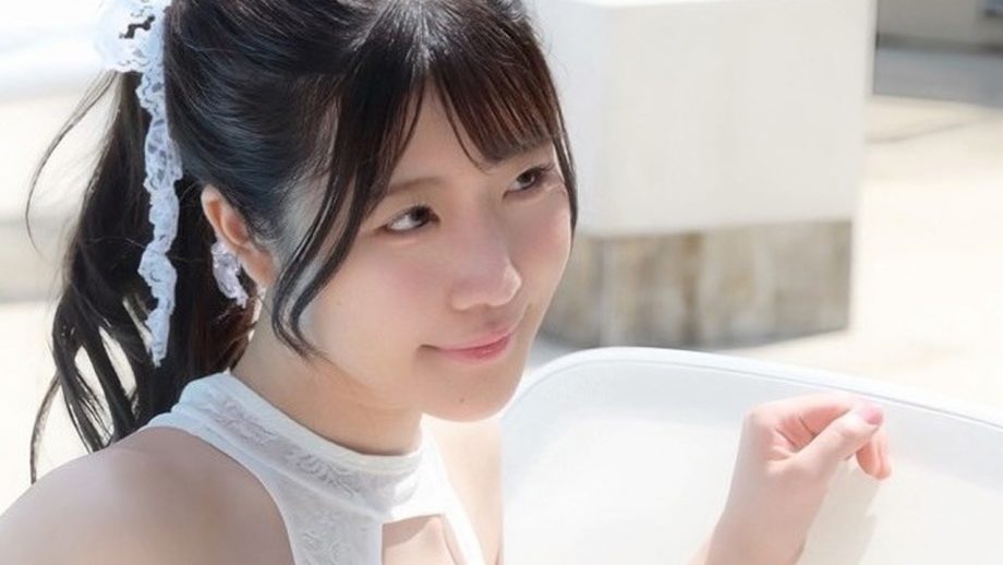 坂井美桜｜白光の楽園