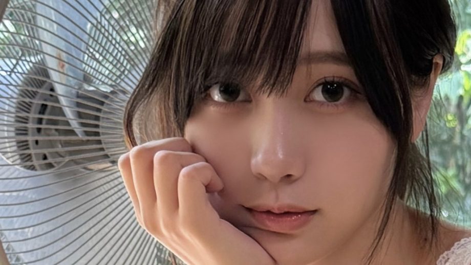 あゆの「扇風機と美女」