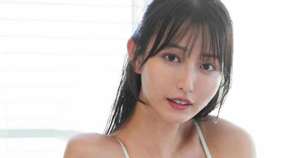 天野ちよ、驚愕の長尺谷間