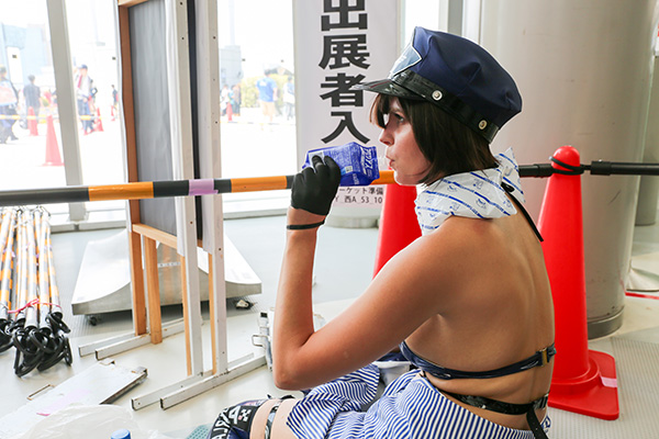 密着ネトーチカ！　デカ女系コスプレイヤーのアツすぎた夏コミ2日間の画像7
