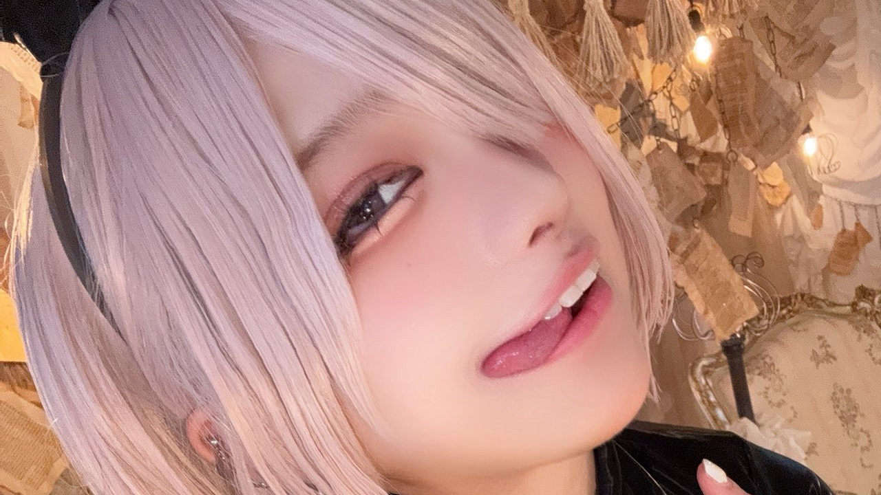 雪音氷菜、長髪のペロリ＆ポロリの画像1