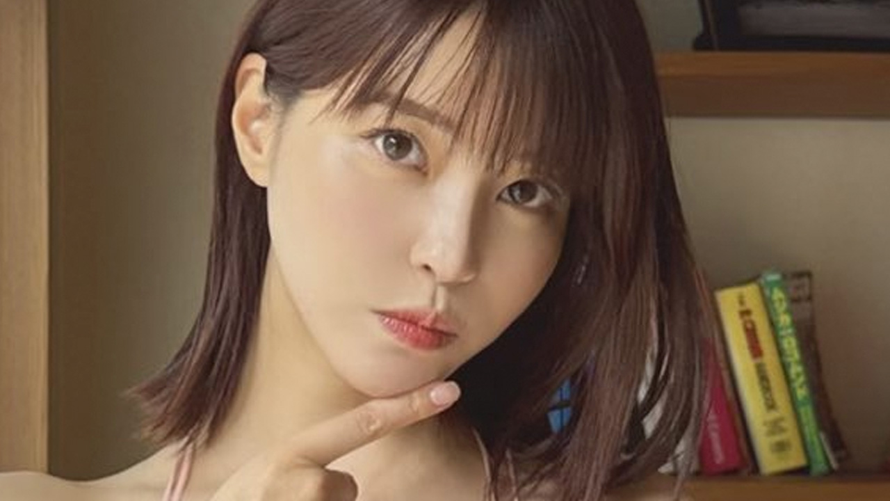 岸明日香、究極の細ボインの画像1