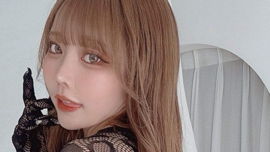 りなしぃ、全身ストッキング女豹