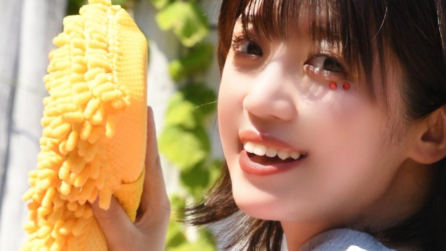 大塚杏奈｜錆びたボンネットと真夏の午後