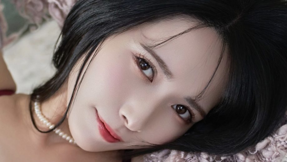 JILL‎｜窓辺の黒い誘惑