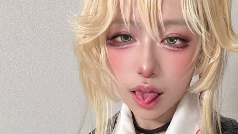 てぃナ「舌出しバニーエード」