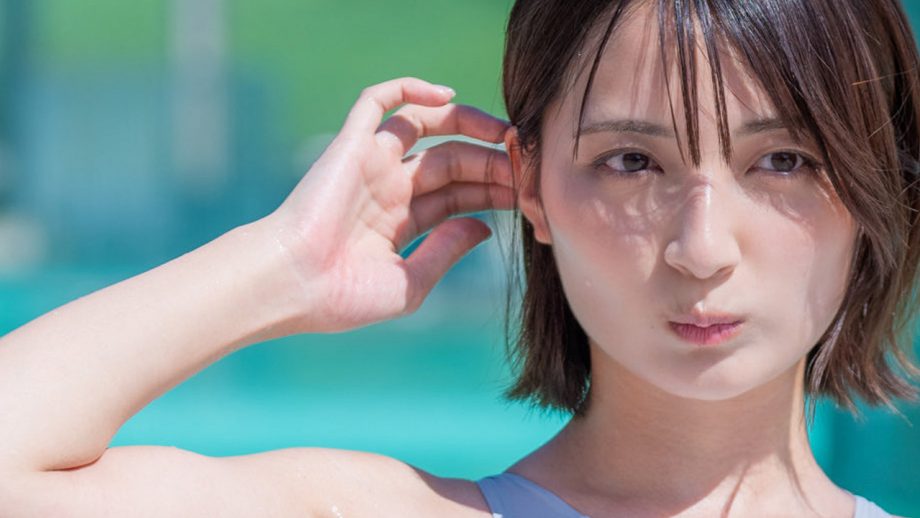 宇佐美彩乃｜緑陰の戯れ