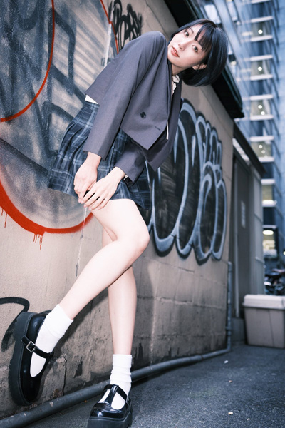 大坂あい|路地裏のワルツの画像2