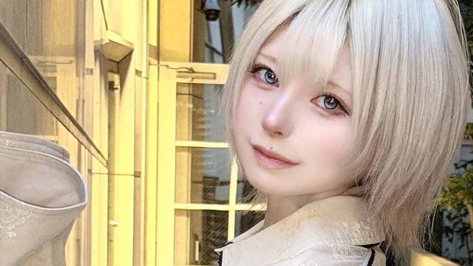 ねむる、ギャルゲー美女のオータム勝負服