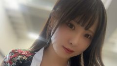 日下部ほたる「素肌に着崩し和服」