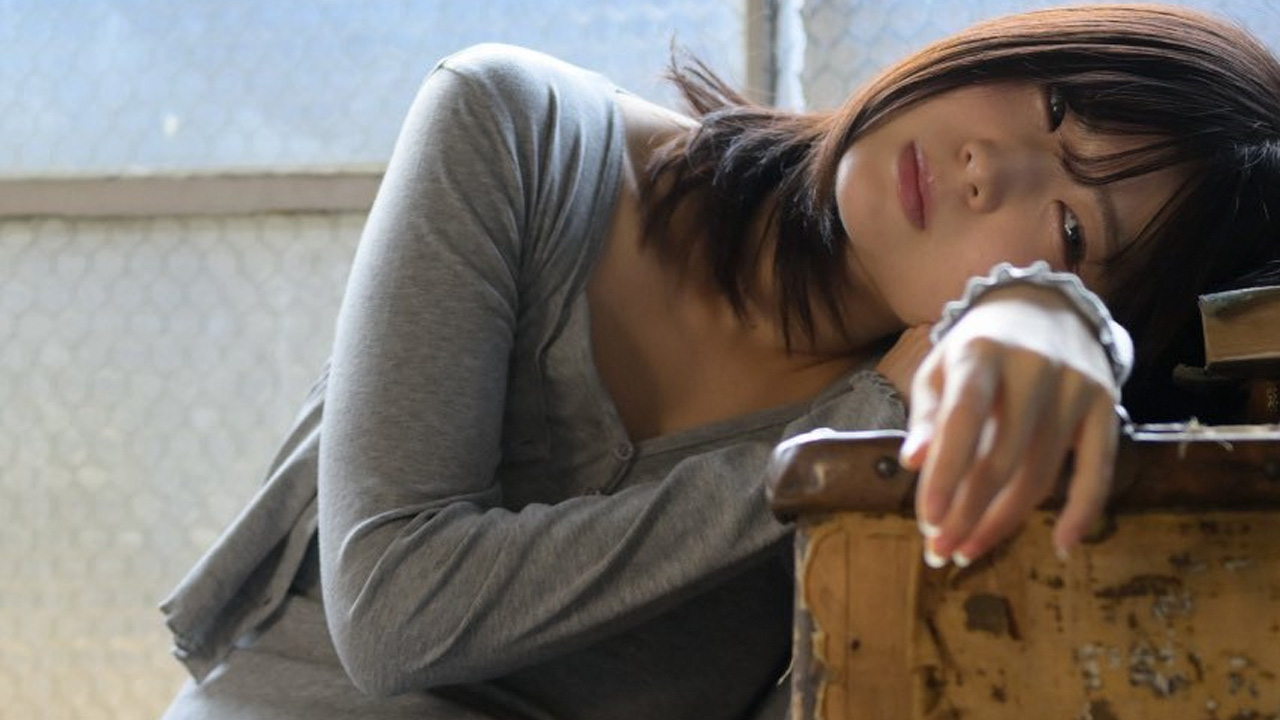 紬｜古い学舎で眠る夕まぐれの画像1