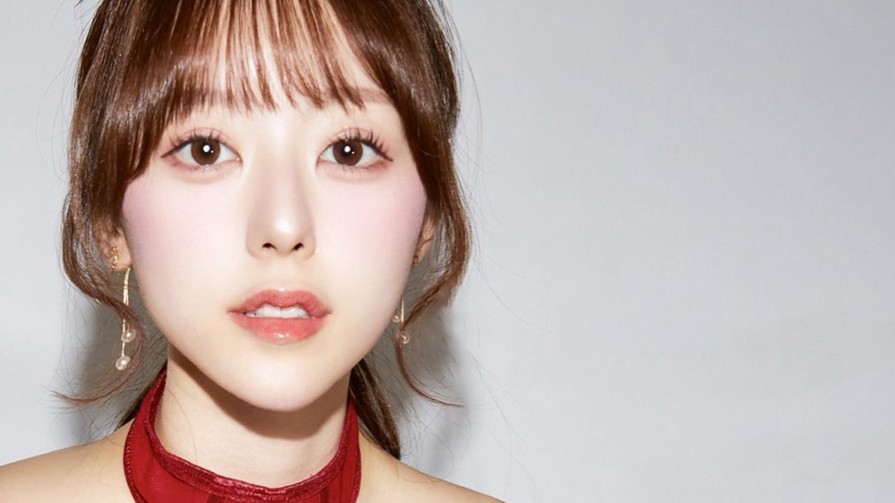 みなぽち｜紅の輪が呼ぶ夜の画像1