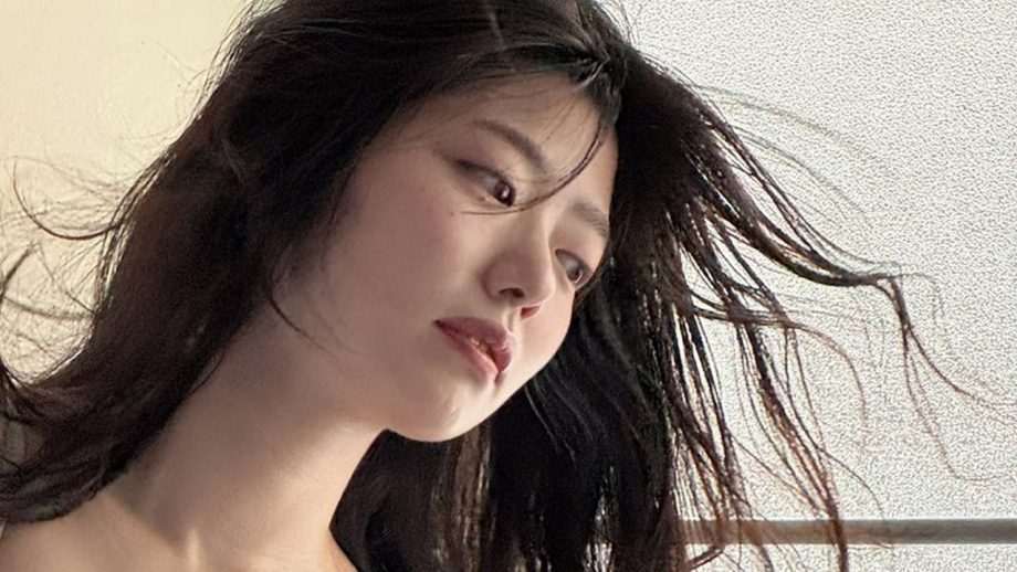 山田かな｜風にほどける白い願い