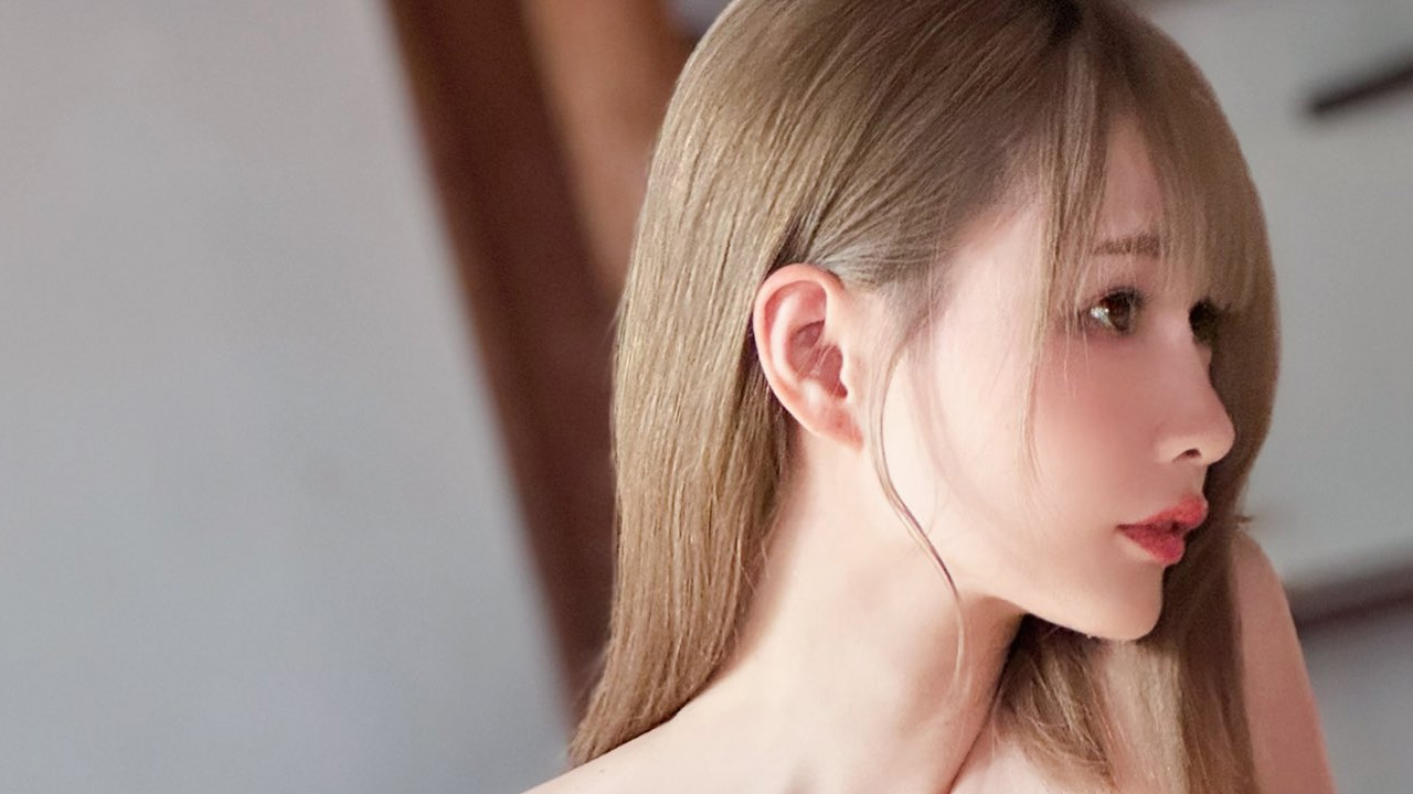 篠原みなみ|翳りゆく午後の、淡いゆらぎの画像1