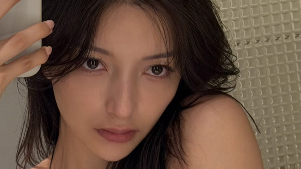 Erika「クール系美女の圧倒的色気」の画像1