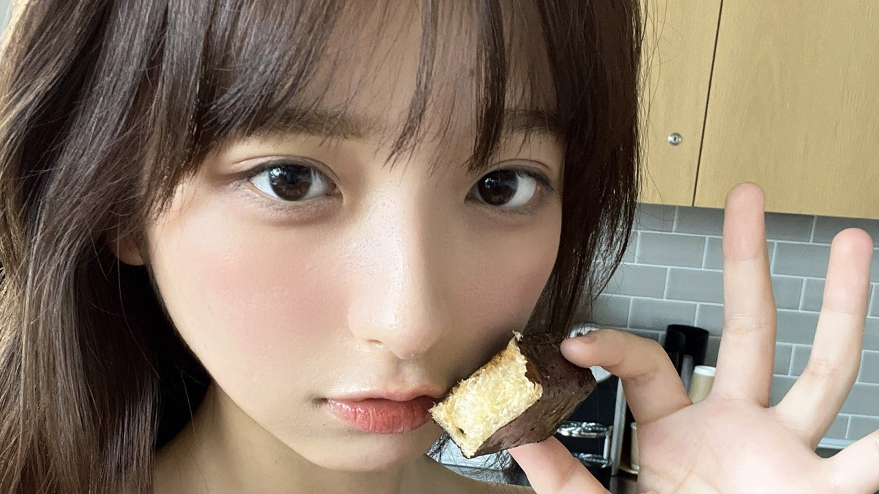 一ノ瀬瑠菜|赤いひとくちの魔法の画像1