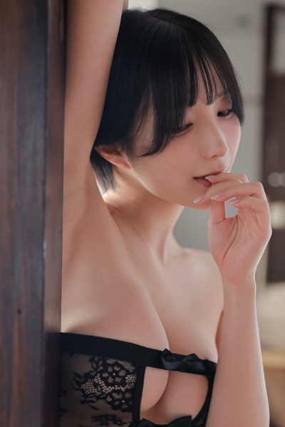 天川星夏|指先の囁きがほどく夜の画像2