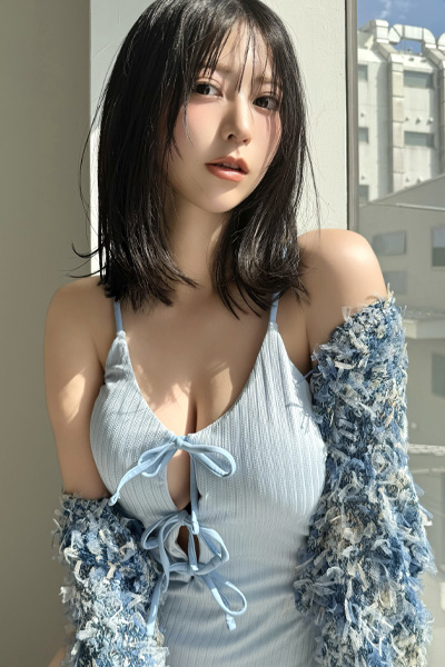 瀬戸みるか|青の魔法にほどける瞬間の画像2