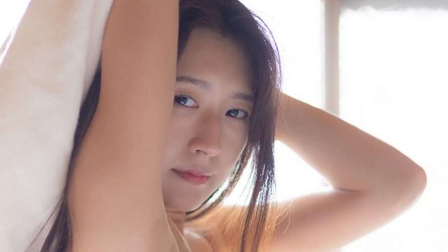 あいみ｜窓辺の静かな祈り