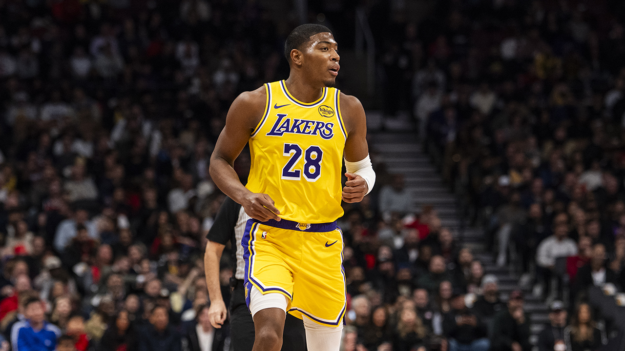 【クラブチームユニフォームに見るファッション】なぜその色は“街”で映えるのか？ レイカーズ、ブルズから紐解く米国流デザインの真髄の画像1