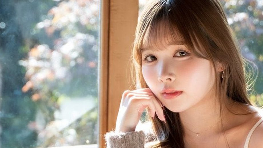 aya｜午後三時のストッキング