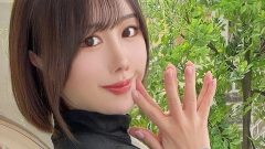 鳥海かう「黒桃」