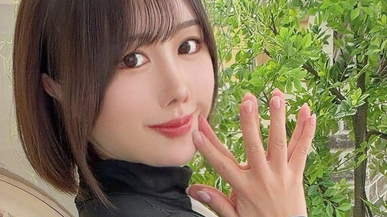 鳥海かう「黒桃」の画像1